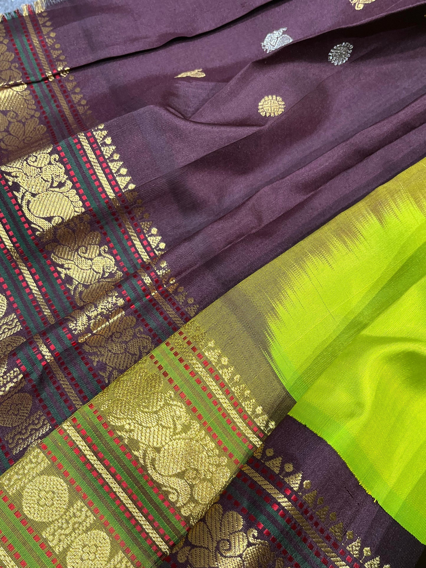 PARROT GREEN SILK PURE HANDLOOM GADWAL SAREE