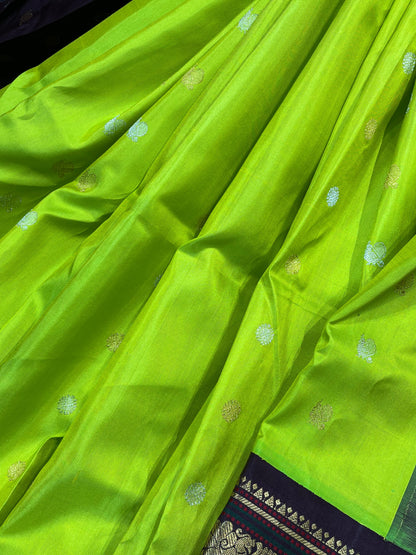 PARROT GREEN SILK PURE HANDLOOM GADWAL SAREE