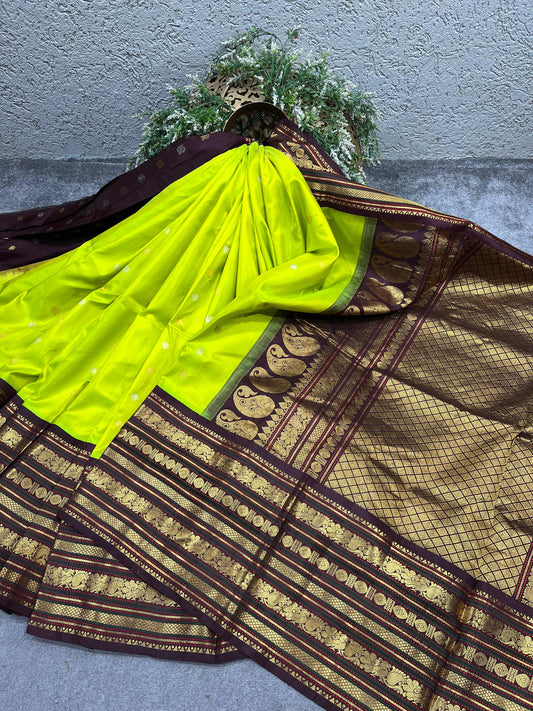 PARROT GREEN SILK PURE HANDLOOM GADWAL SAREE