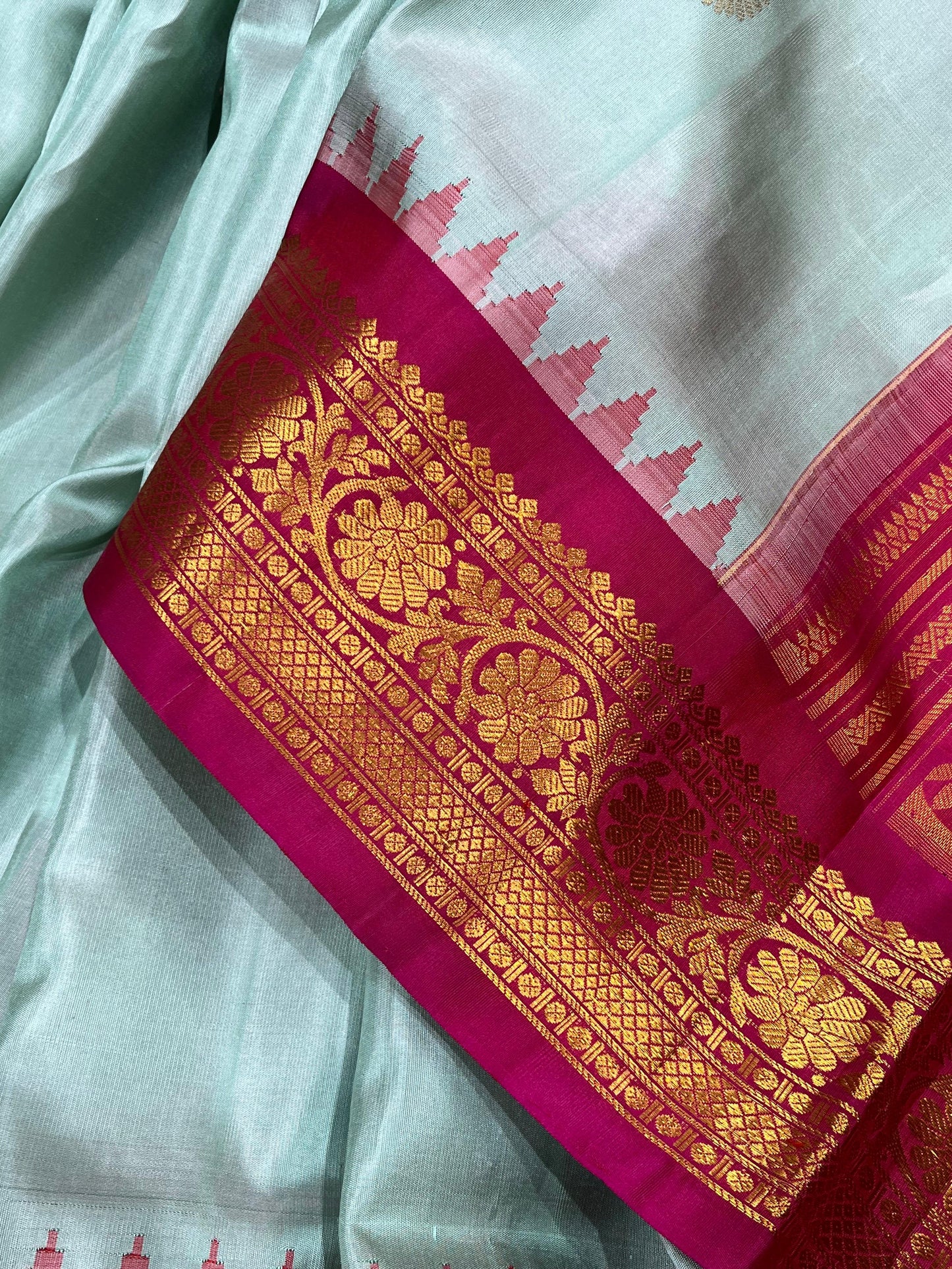 MINT GREEN SILK PURE HANDLOOM GADWAL SAREE