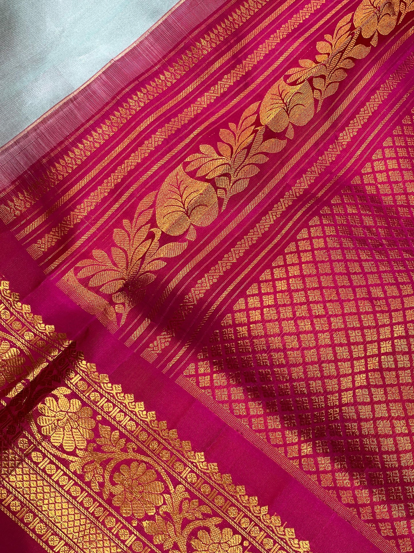 MINT GREEN SILK PURE HANDLOOM GADWAL SAREE