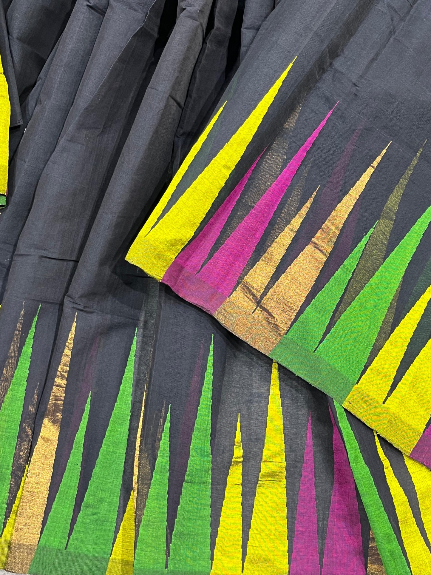BLACK PURE HANDLOOM PONDRU KHADI SAREE