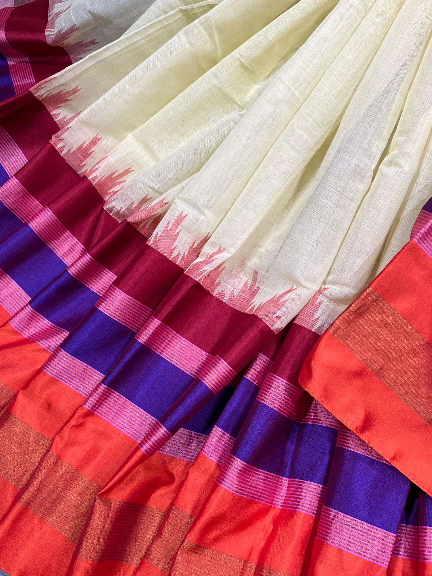 LIGHT YELLOW PURE HANDLOOM PONDRU KHADI SAREE