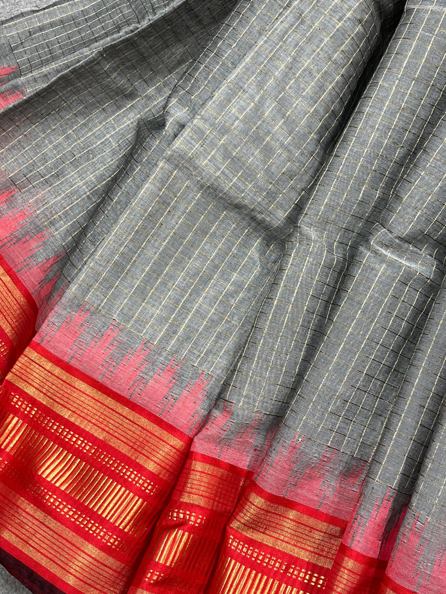 GREY PURE HANDLOOM PONDRU KHADI SAREE