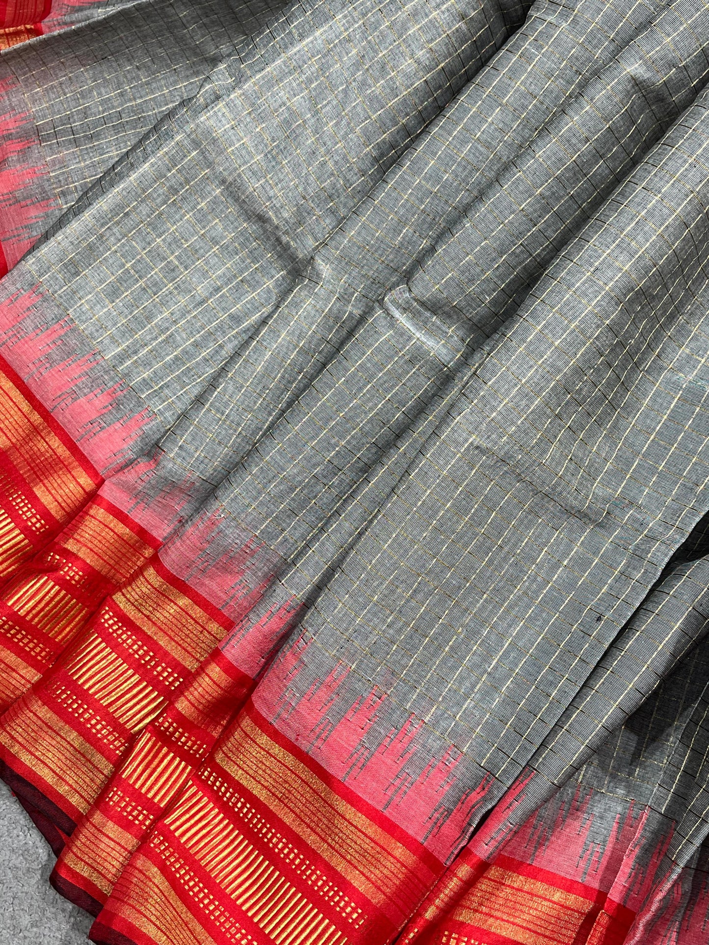 GREY PURE HANDLOOM PONDRU KHADI SAREE