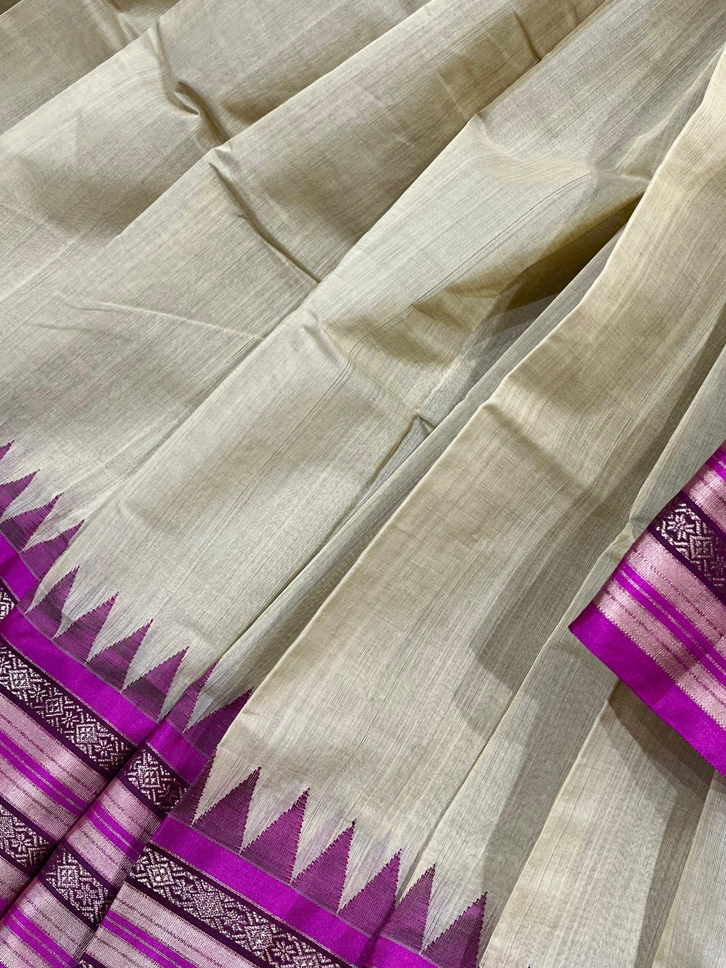 PASTEL YELLOW PURE HANDLOOM PONDRU KHADI SAREE