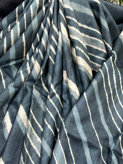 CHARCOAL GREY TASSAR PURE HANDLOOM LEHERIYA SAREE