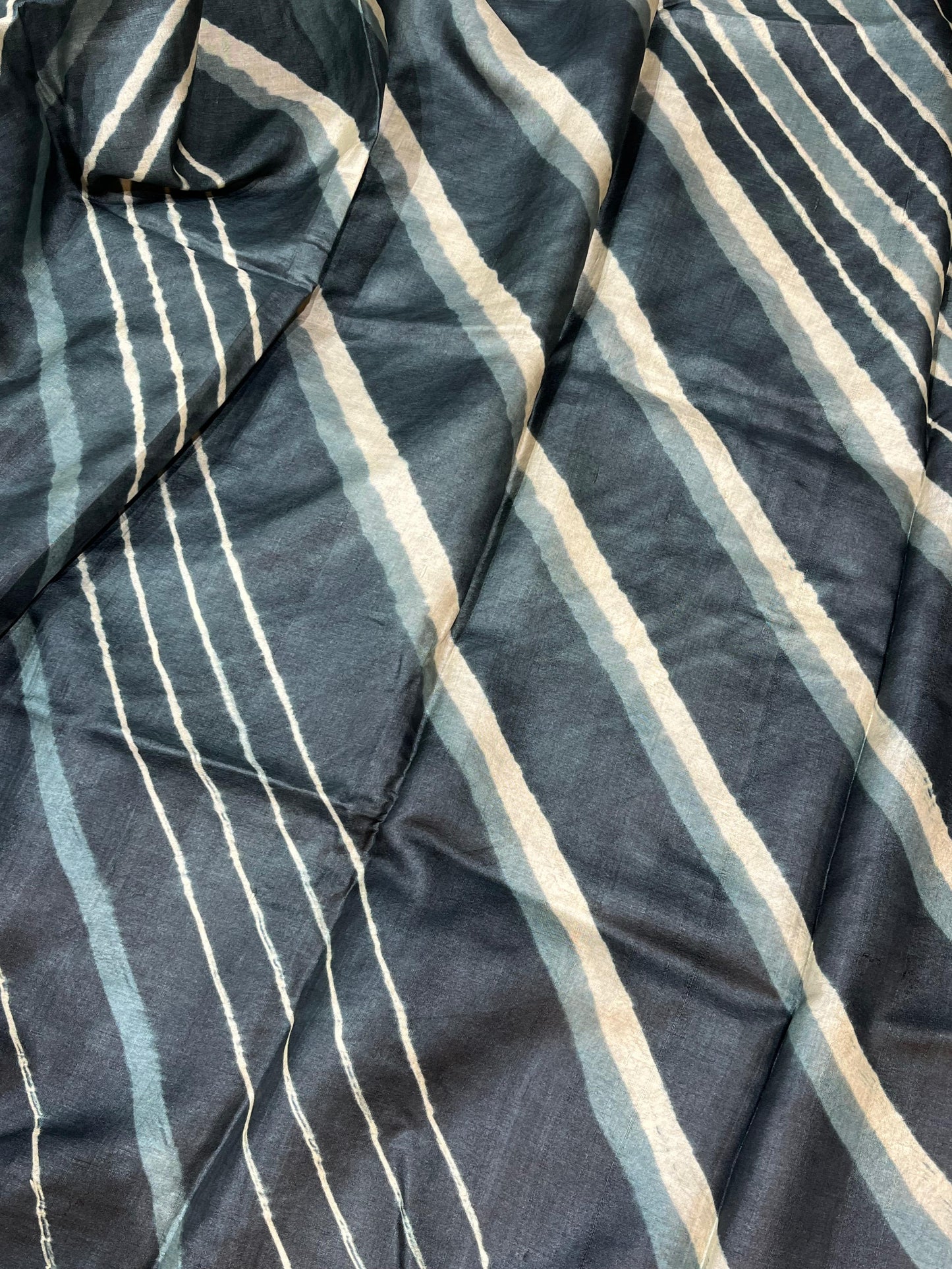 SLATE GREY TASSAR PURE HANDLOOM LEHERIYA SAREE