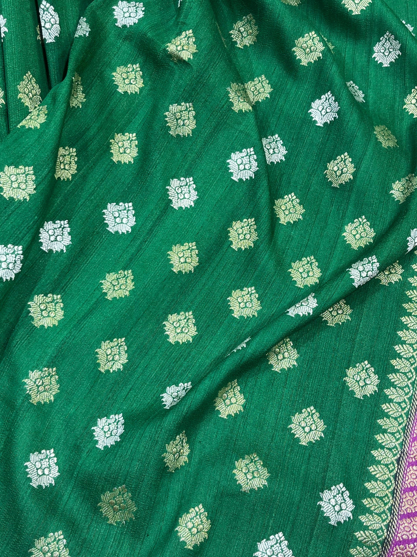 GREEN TASSAR GEORGETTE PURE HANDLOOM BANARASI SAREE