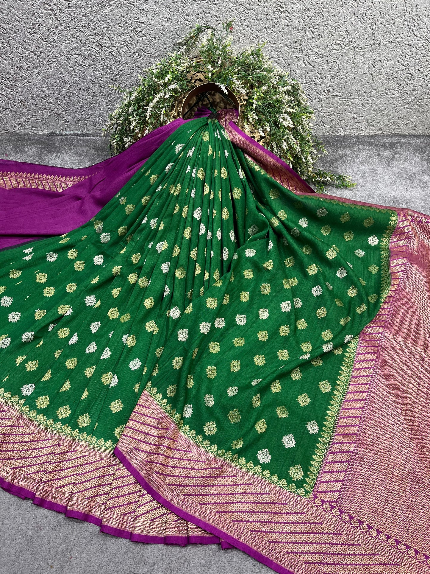 GREEN TASSAR GEORGETTE PURE HANDLOOM BANARASI SAREE