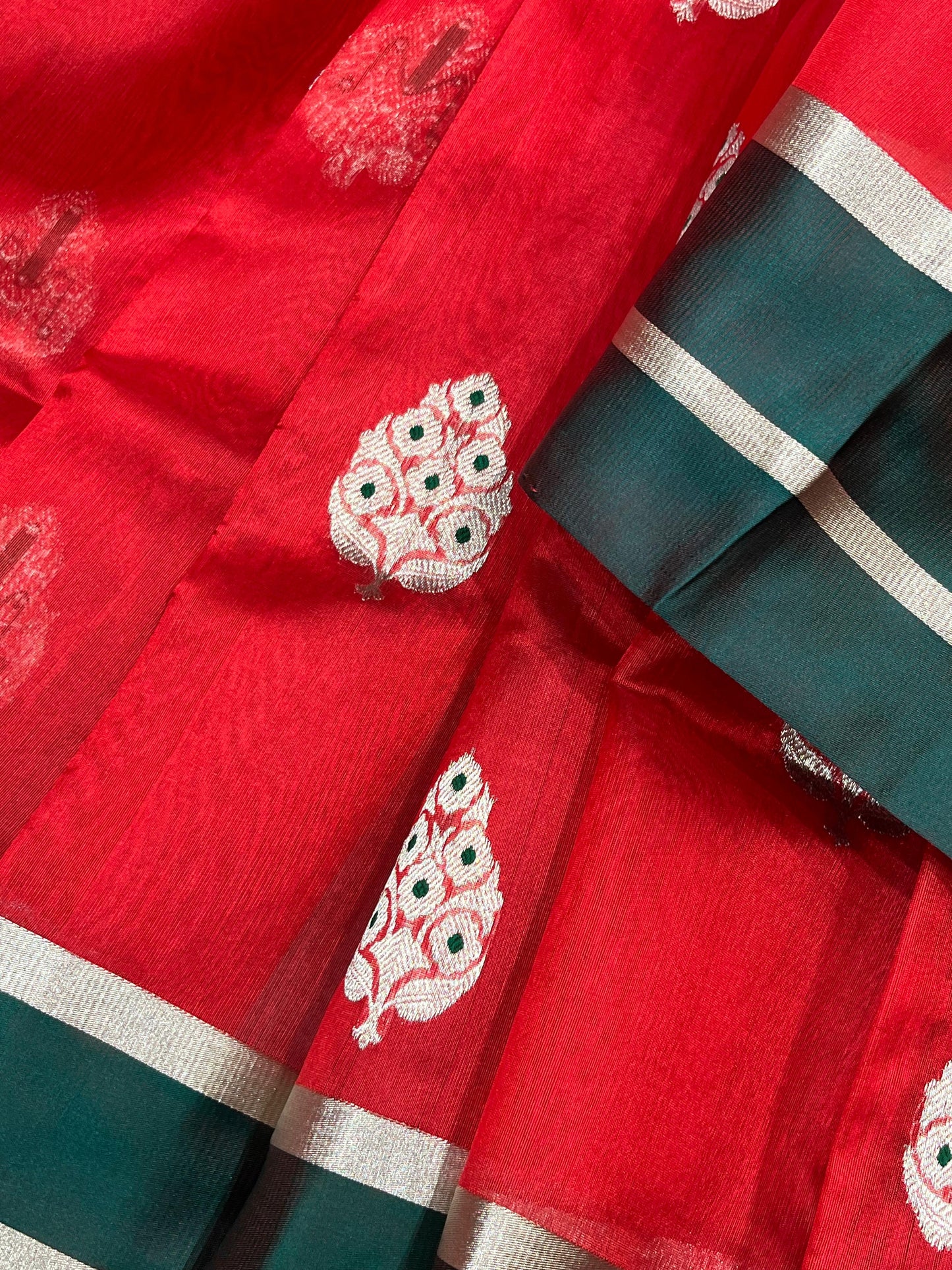 RED SILK PURE HANDLOOM CHANDERI SAREE