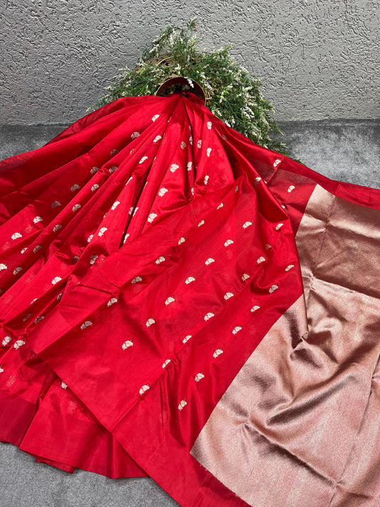 RED SILK PURE HANDLOOM CHANDERI SAREE