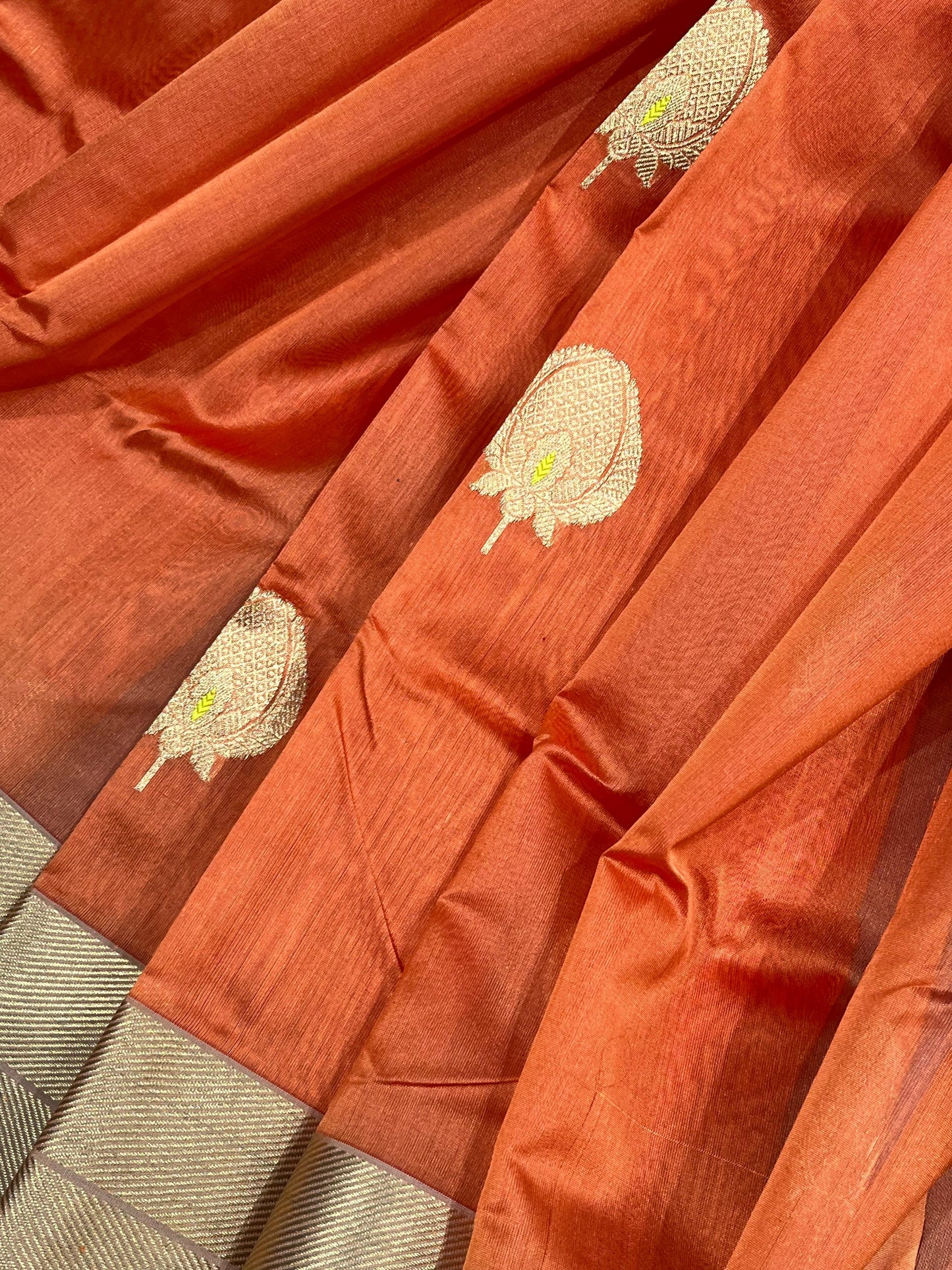 ORANGE SILK PURE HANDLOOM CHANDERI SAREE