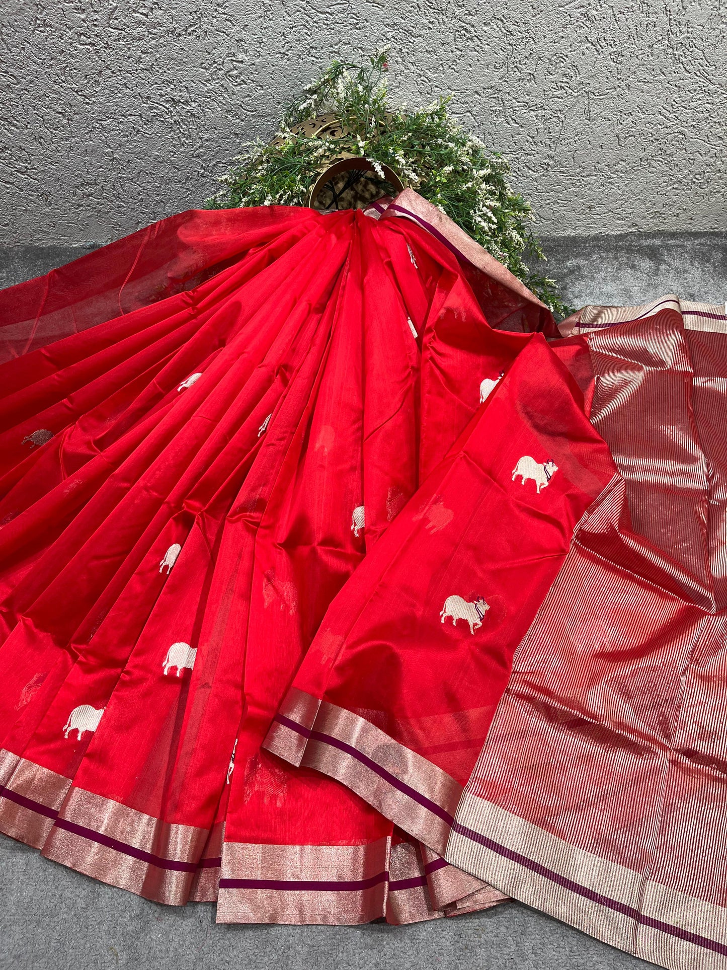 RED SILK PURE HANDLOOM CHANDERI SAREE