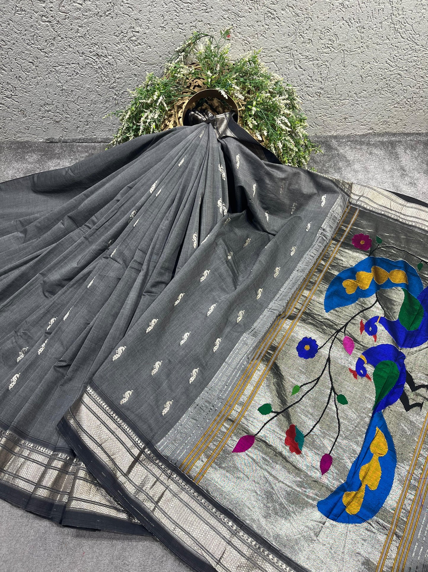 GREY COTTON PURE HANDLOOM PAITHANI SAREE