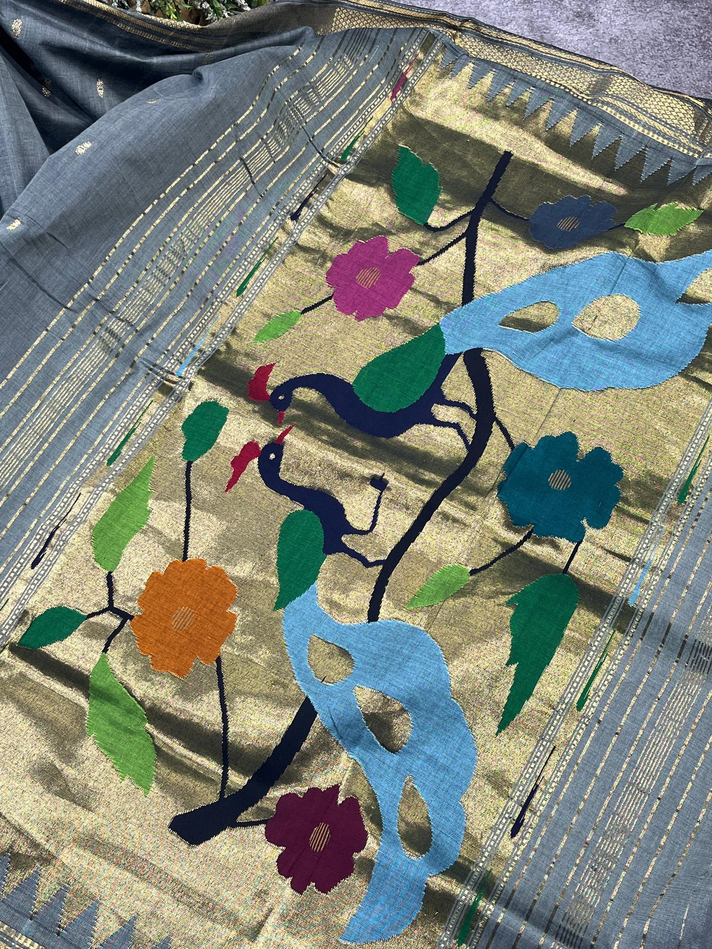 GREY COTTON PURE HANDLOOM PAITHANI SAREE