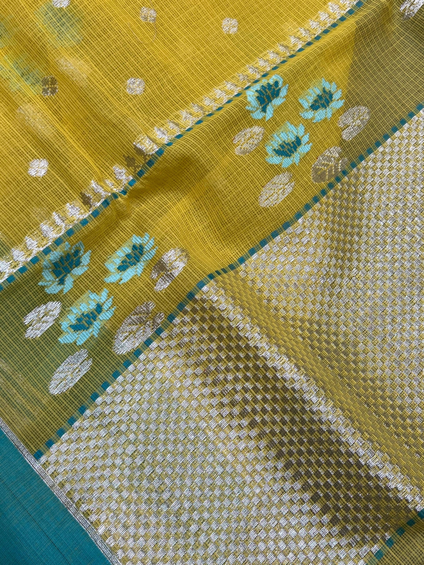 YELLOW PURE HANDLOOM KOTA DORIYA SAREE