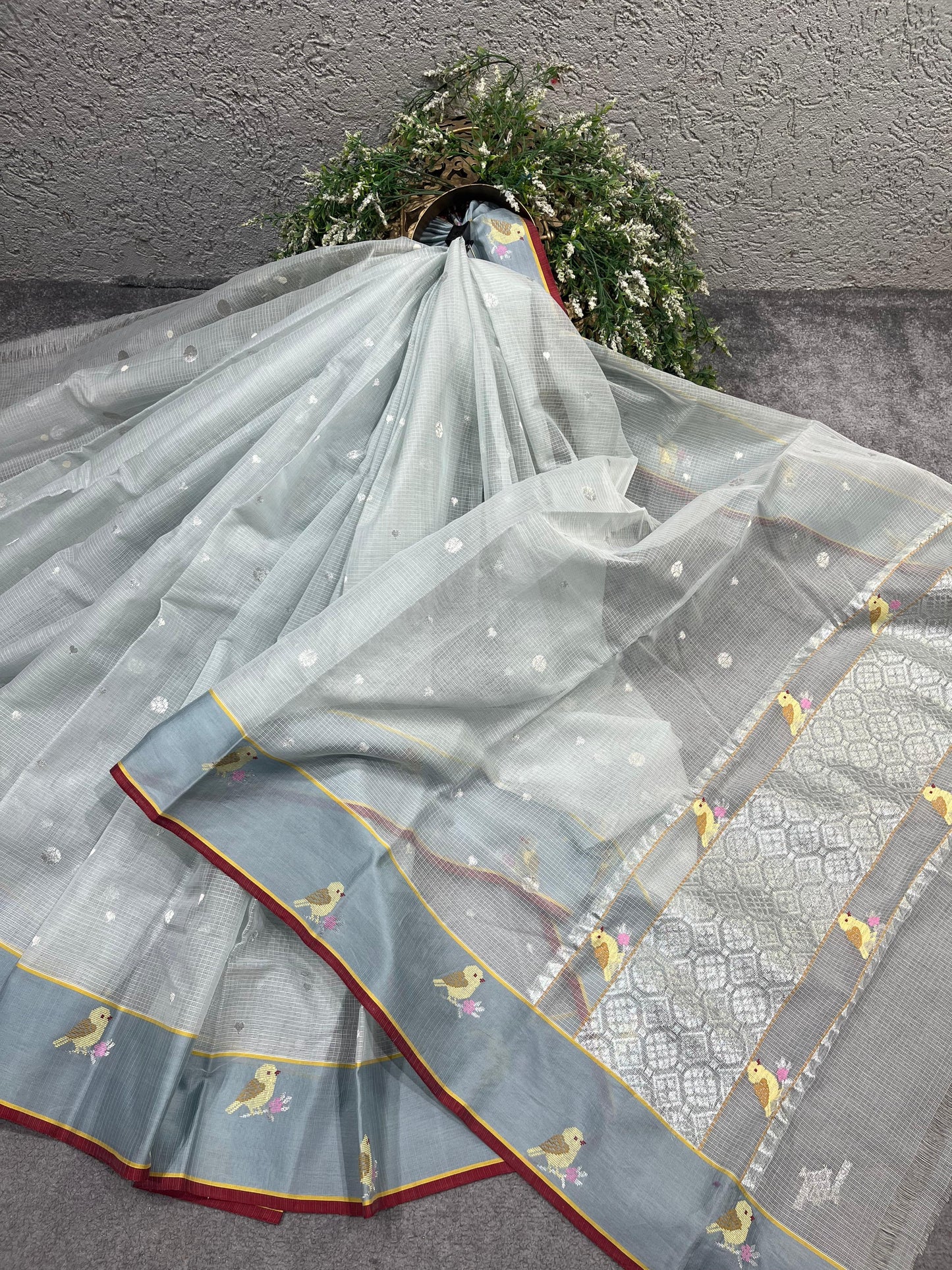 GREY PURE HANDLOOM KOTA DORIYA SAREE