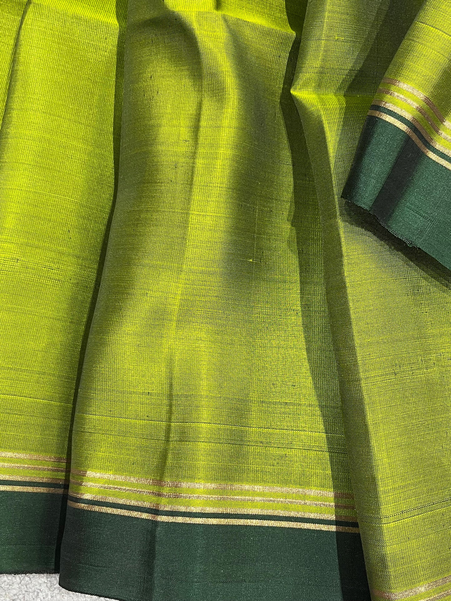 LIME GREEN SILK PURE HANDLOOMK KANJIVARAM SAREE