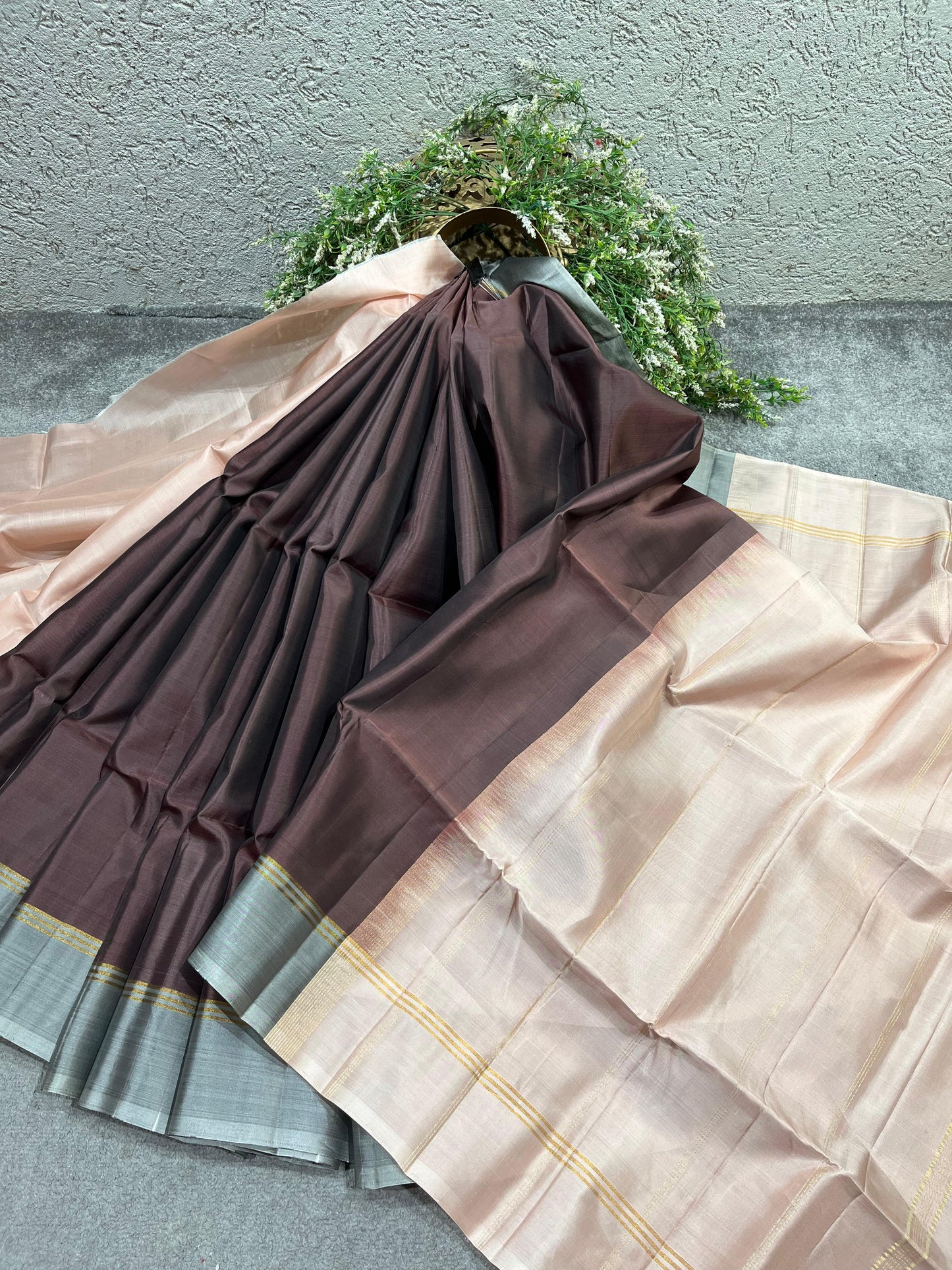 DARK BROWN SILK PURE HANDLOOM KANJIVARAM SAREE