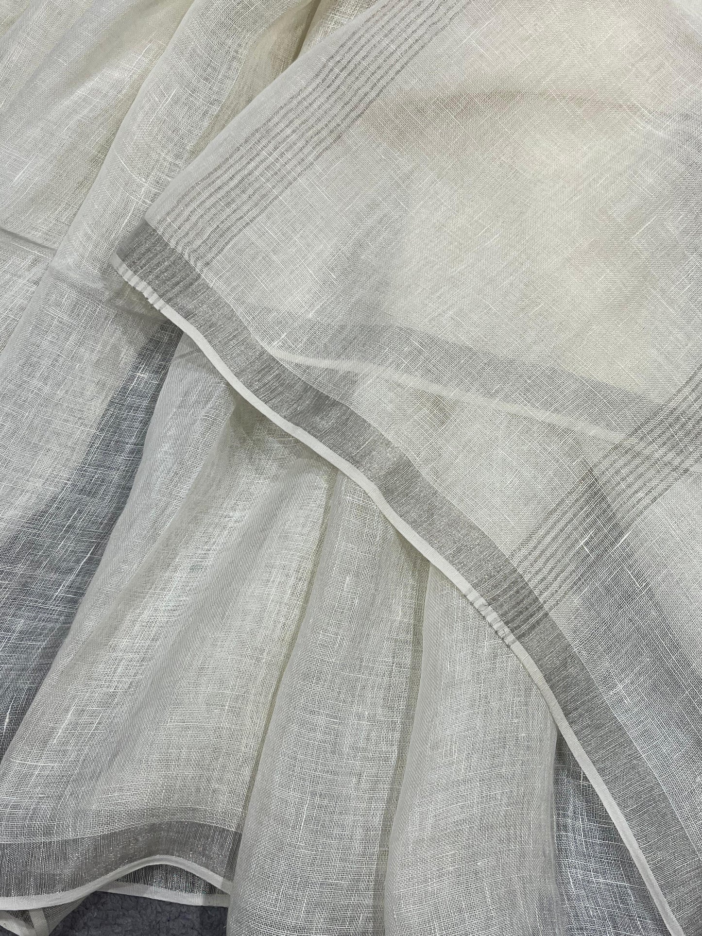 PEARL WHITE PURE HANDLOOM LINEN SAREE