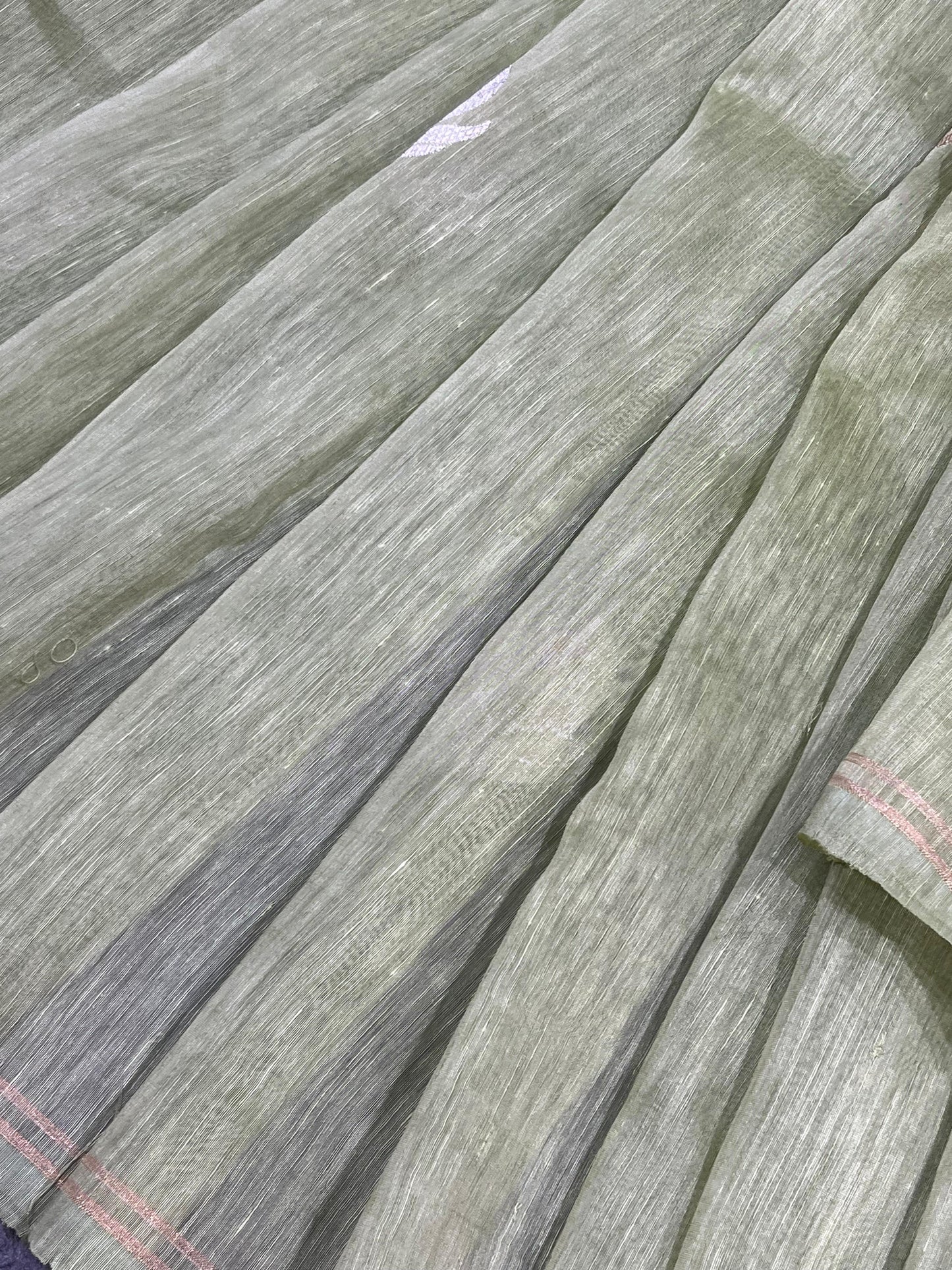 PASTEL GREEN LINEN PURE HANDLOOM BANARASI SAREE