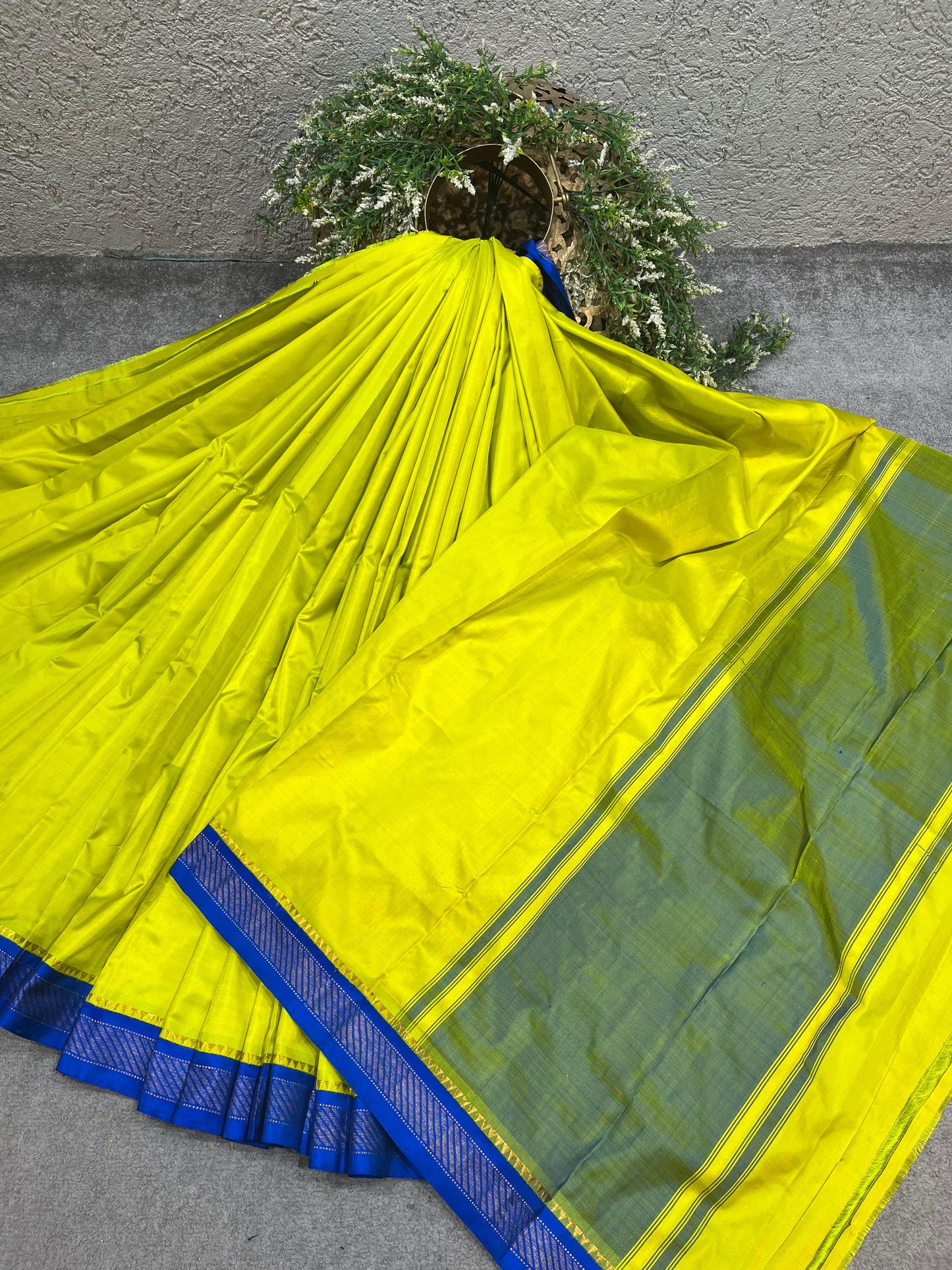 PARROT GREEN PURE HANDLOOM MANGALGIRI SAREE
