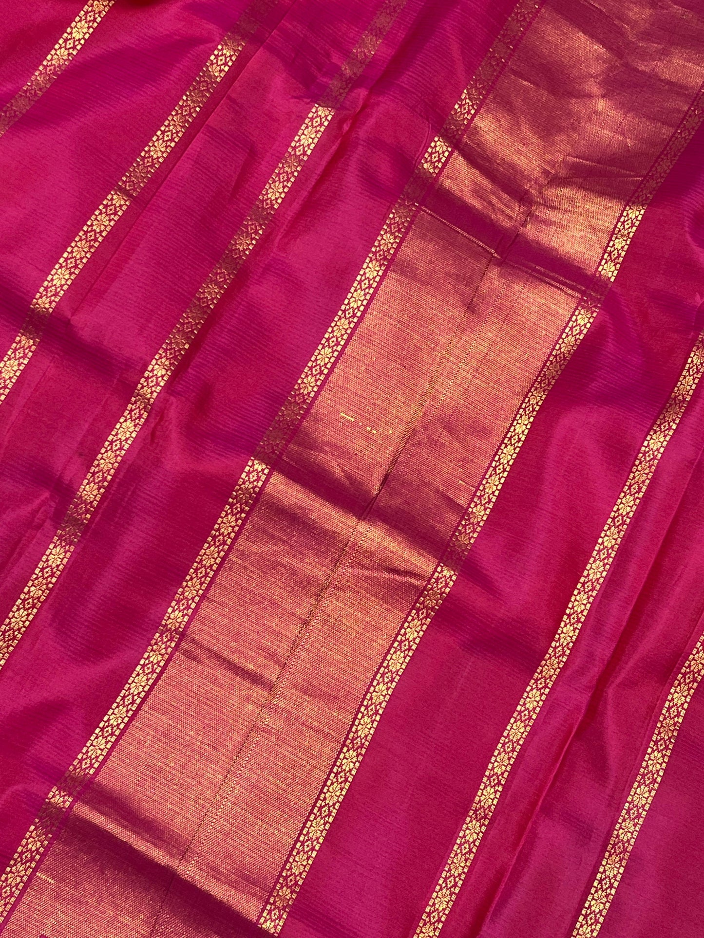 PINK PURE HANDLOOM SOFT SILK SAREE