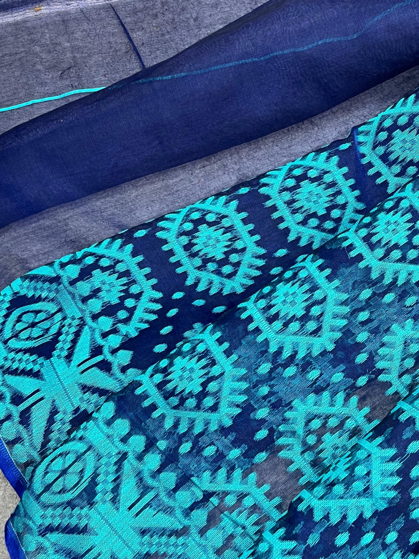 BLUE PURE HANDLOOM BENGAL JAMDANI SAREE
