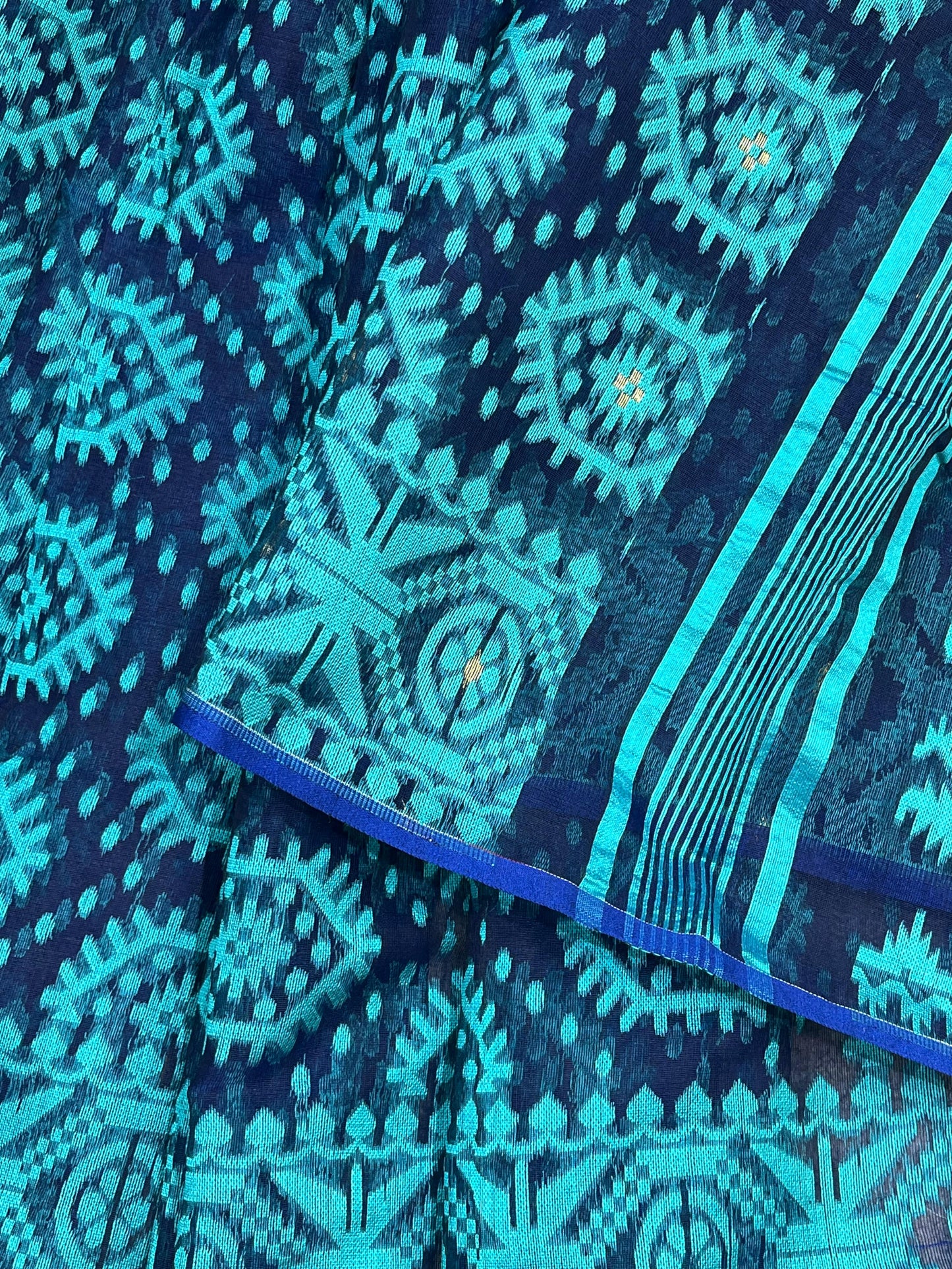 BLUE PURE HANDLOOM BENGAL JAMDANI SAREE