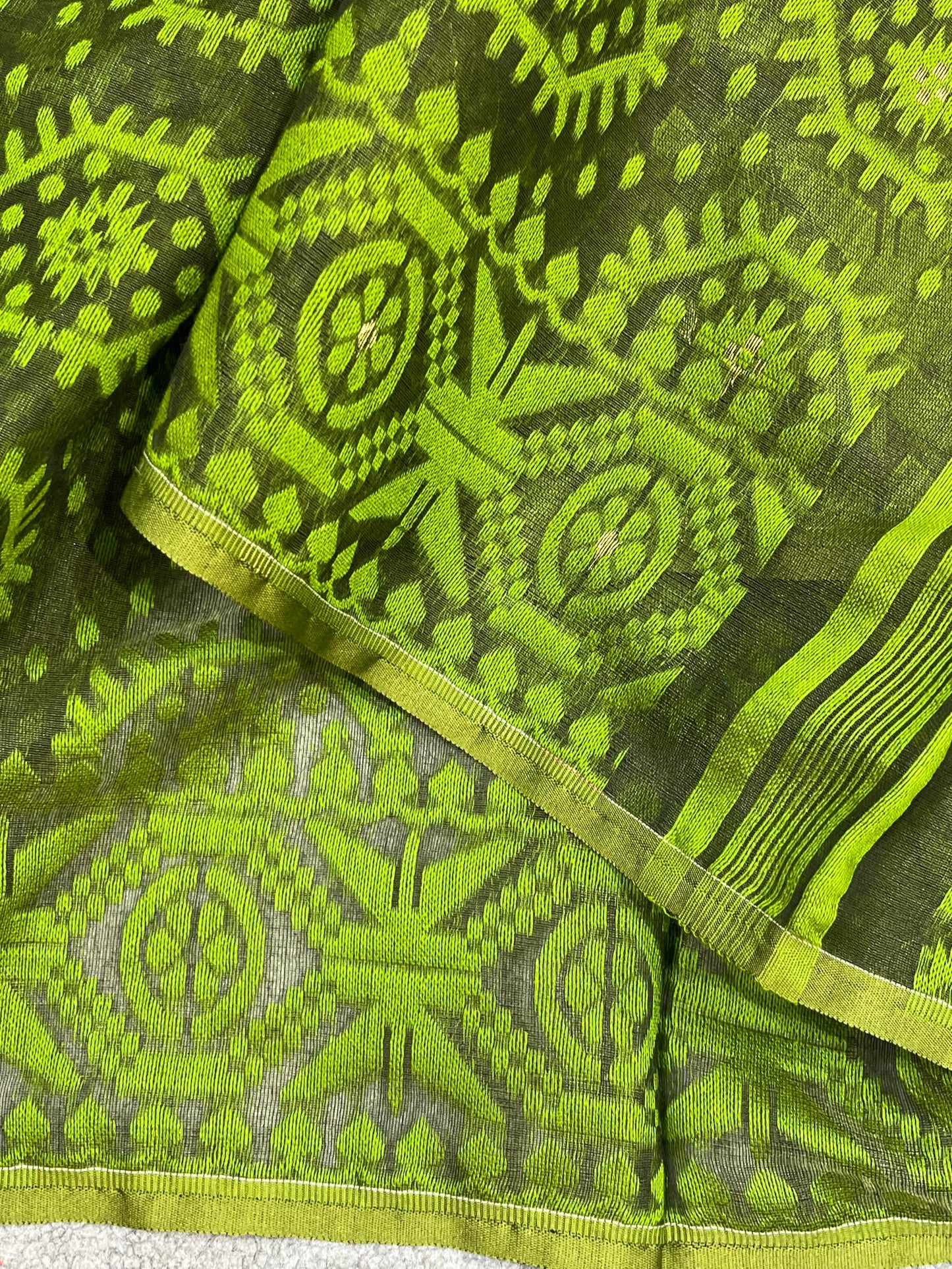 GREEN PURE HANDLOOM BENGAL JAMDANI SAREE