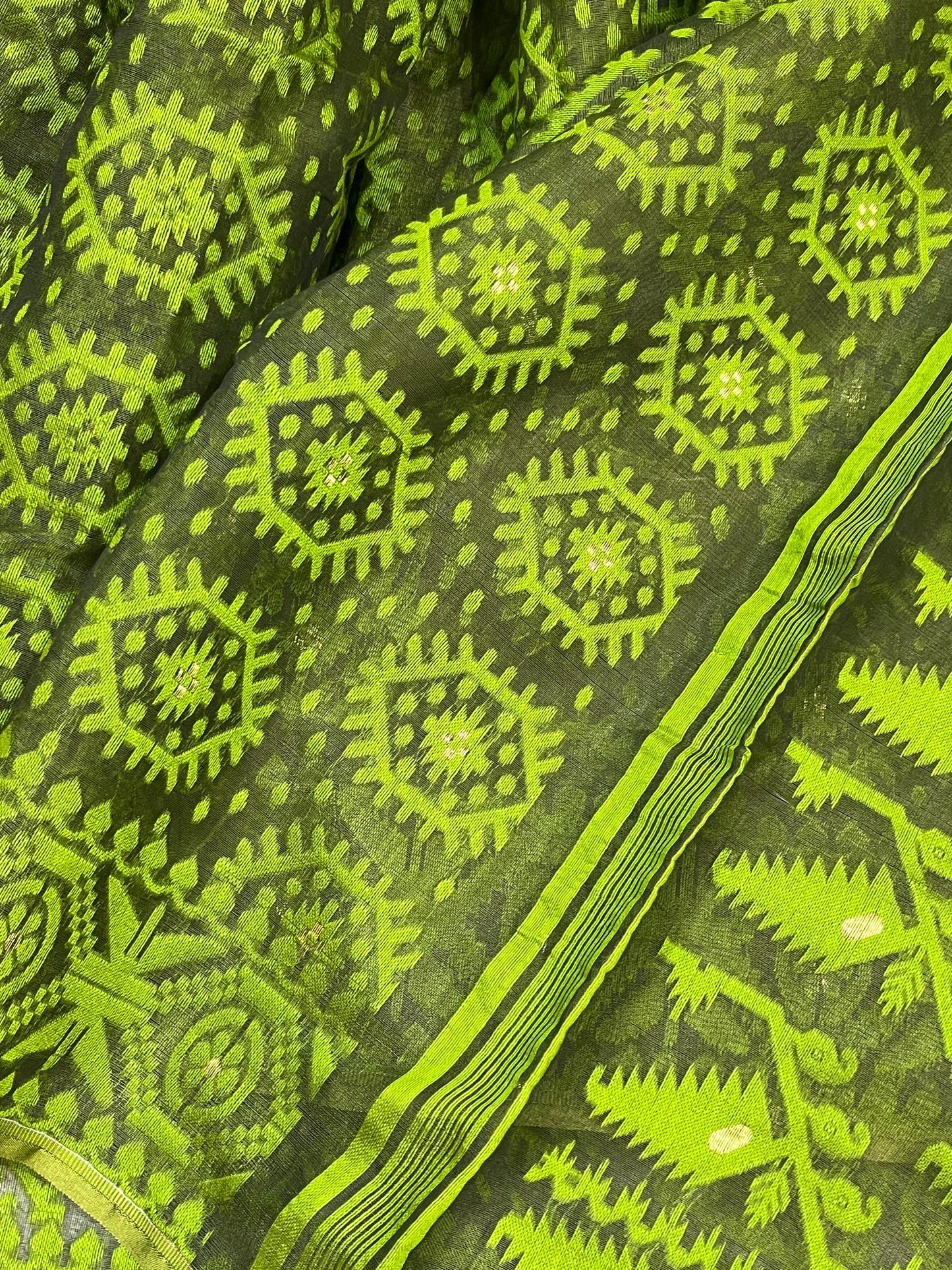 GREEN PURE HANDLOOM BENGAL JAMDANI SAREE