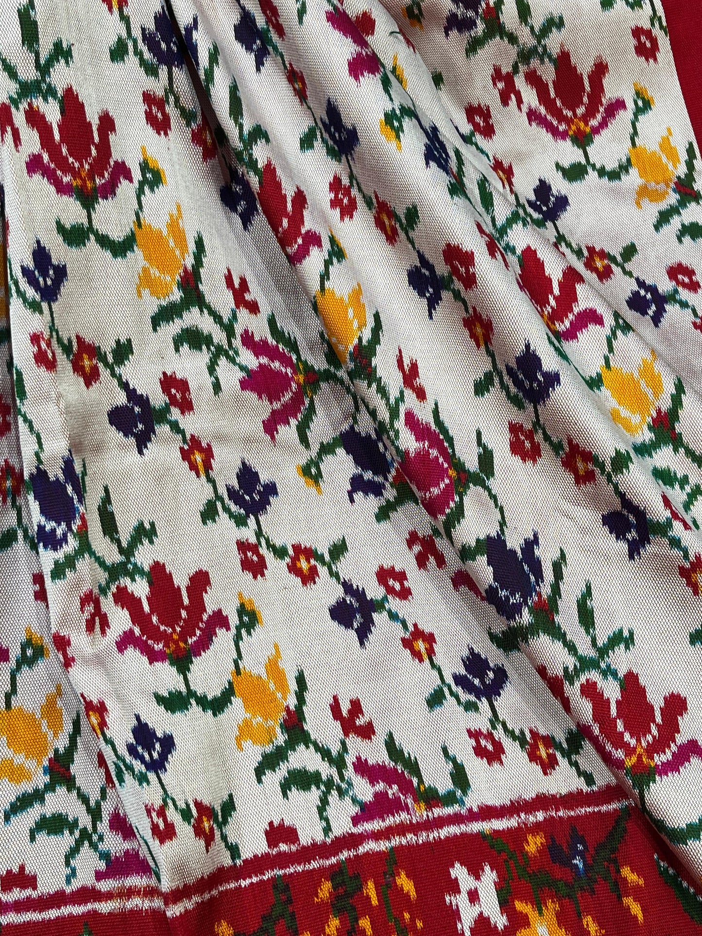 WHITE RED TWILL SILK PURE HANDLOOM IKKAT SAREE