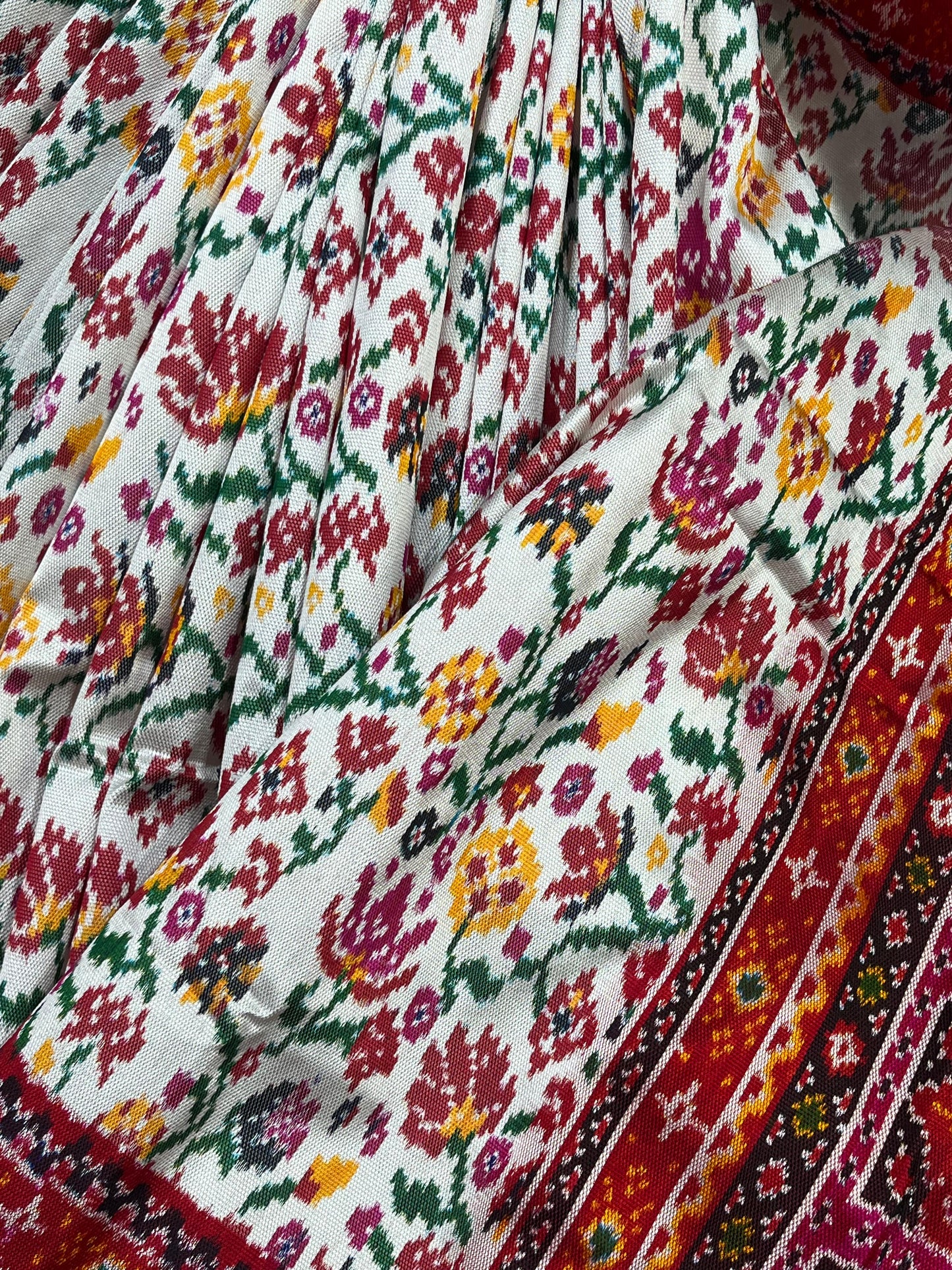 WHITE RED TWILL SILK PURE HANDLOOM IKKAT SAREE