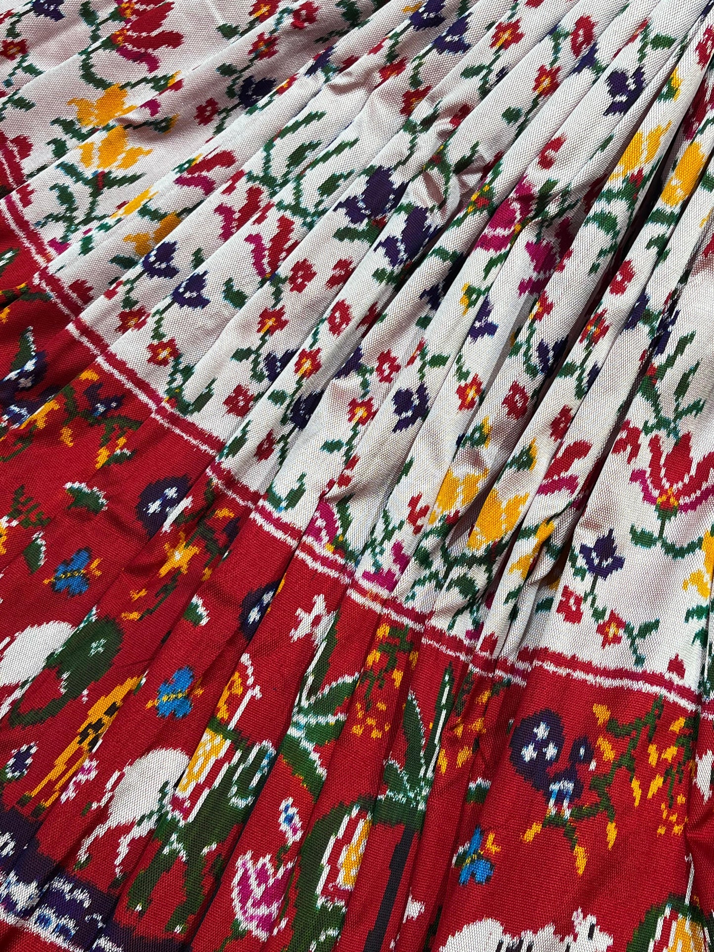 WHITE RED TWILL SILK PURE HANDLOOM IKKAT SAREE