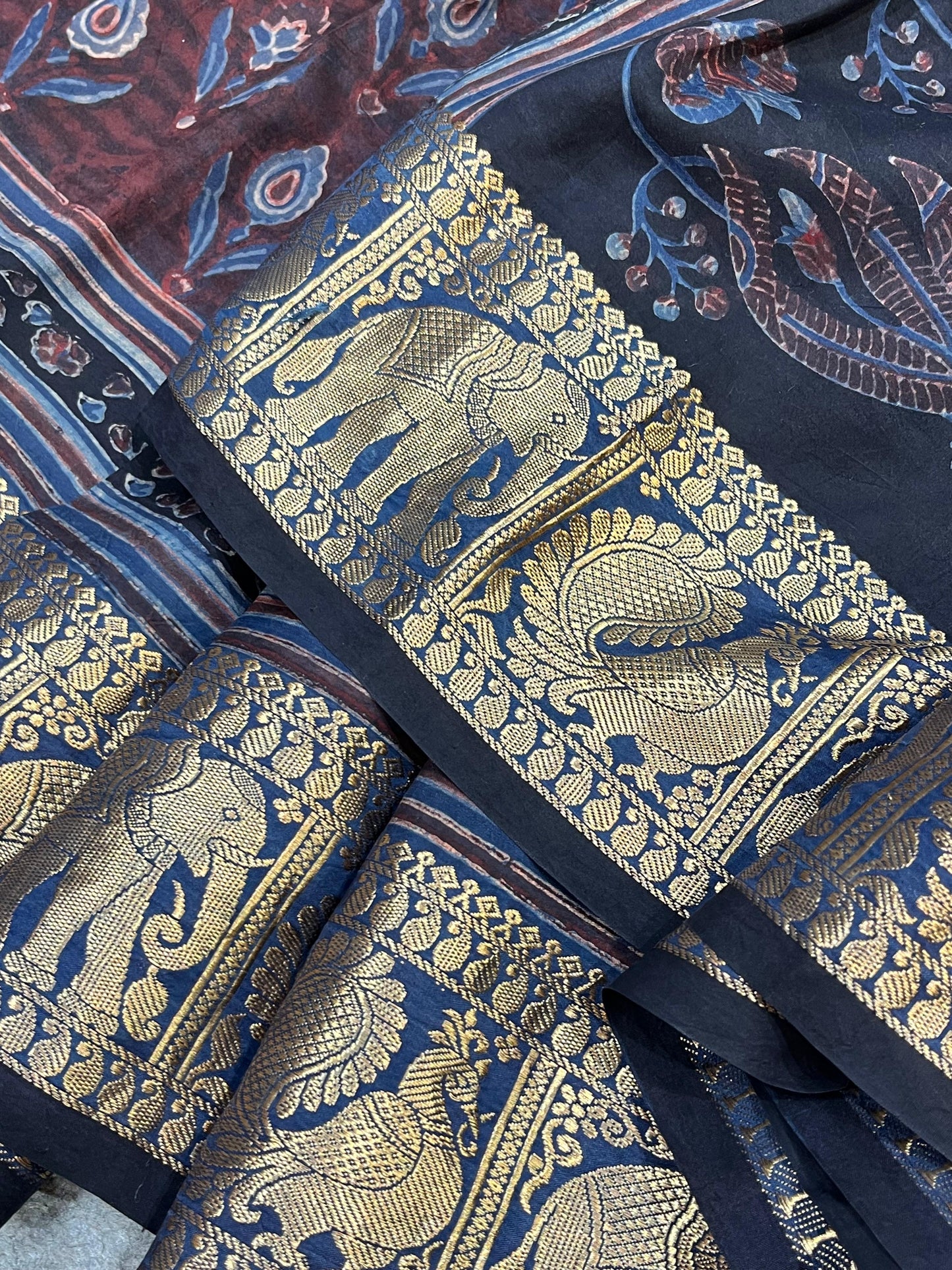 EARTHY MAROON  KANJIVARAM SILK PURE HANDLOOM AJRAKH HANDBLOCK PRINT NATURAL DYE