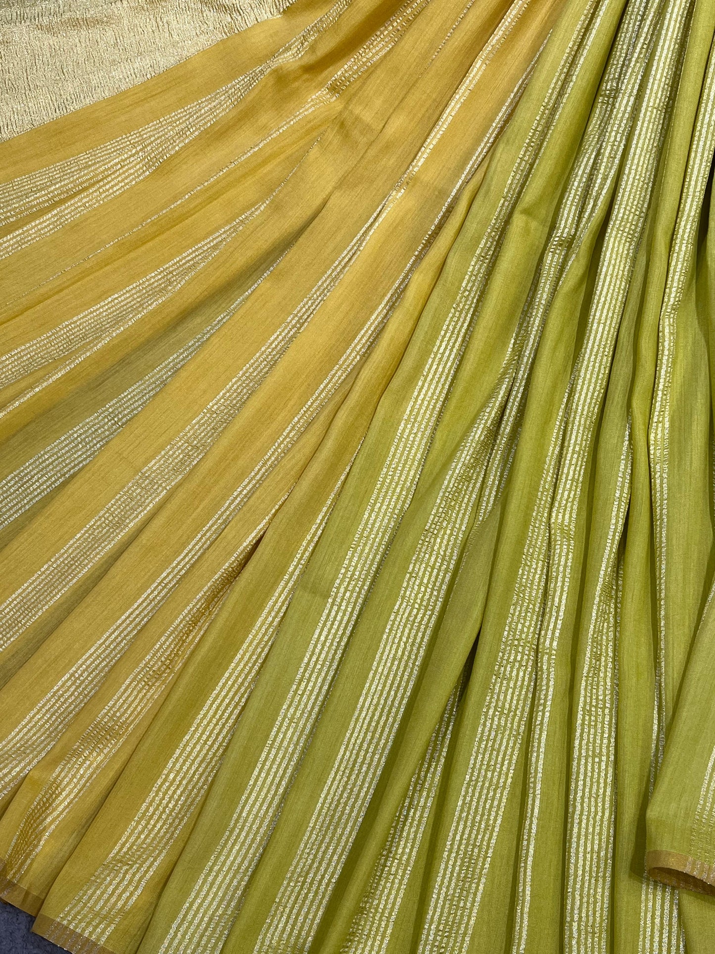 LEMON YELLOW AND LIME GREEN PURE HANDLOOM MOONGA BANARASI SAREE
