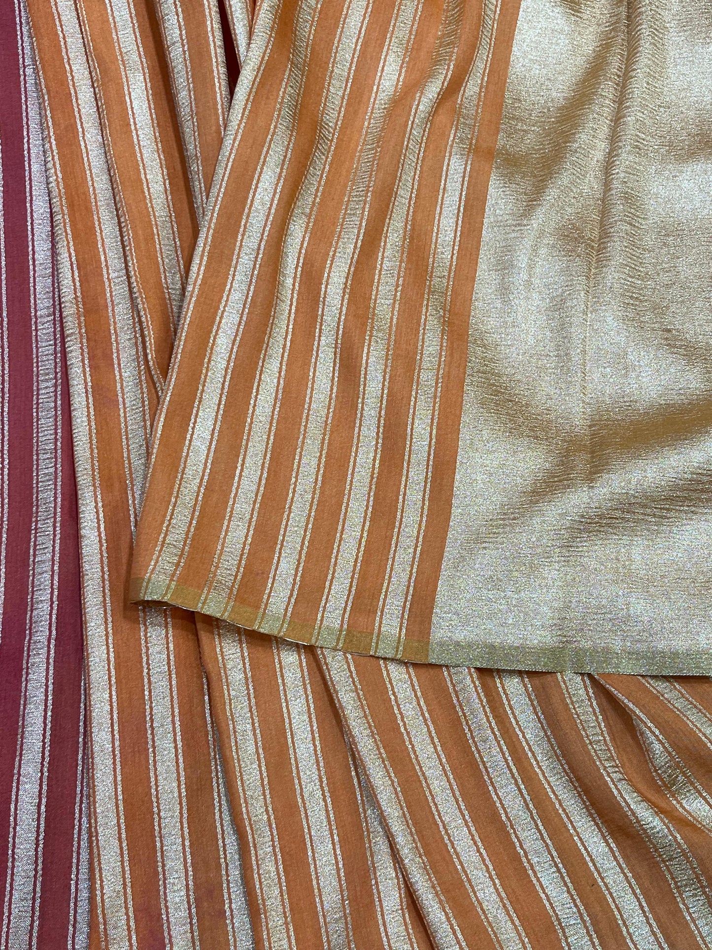 MAGENTA AND PEACH ORANGE PURE HANDLOOM MOONGA BANARASI SAREE