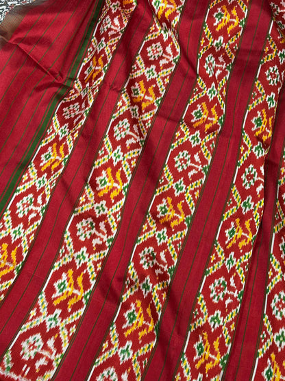WHITE RED TWILL SILK PURE HANDLOOM IKKAT SAREE