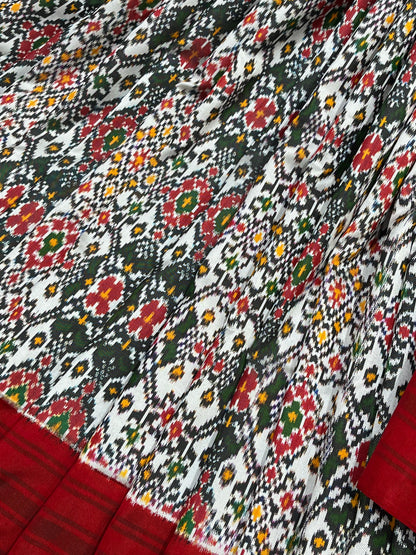 WHITE RED TWILL SILK PURE HANDLOOM IKKAT SAREE
