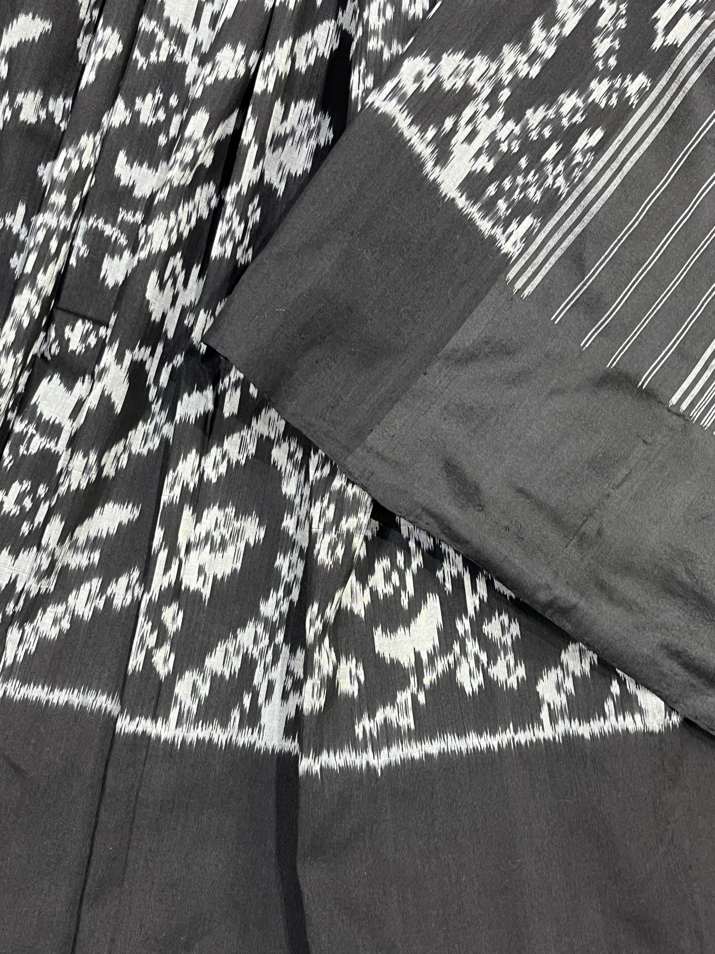BLACK LINEN PURE HANDLOOM IKKAT SAREE
