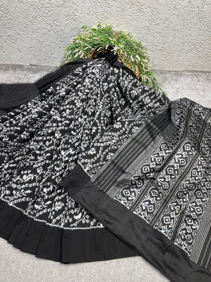 BLACK LINEN PURE HANDLOOM IKKAT SAREE