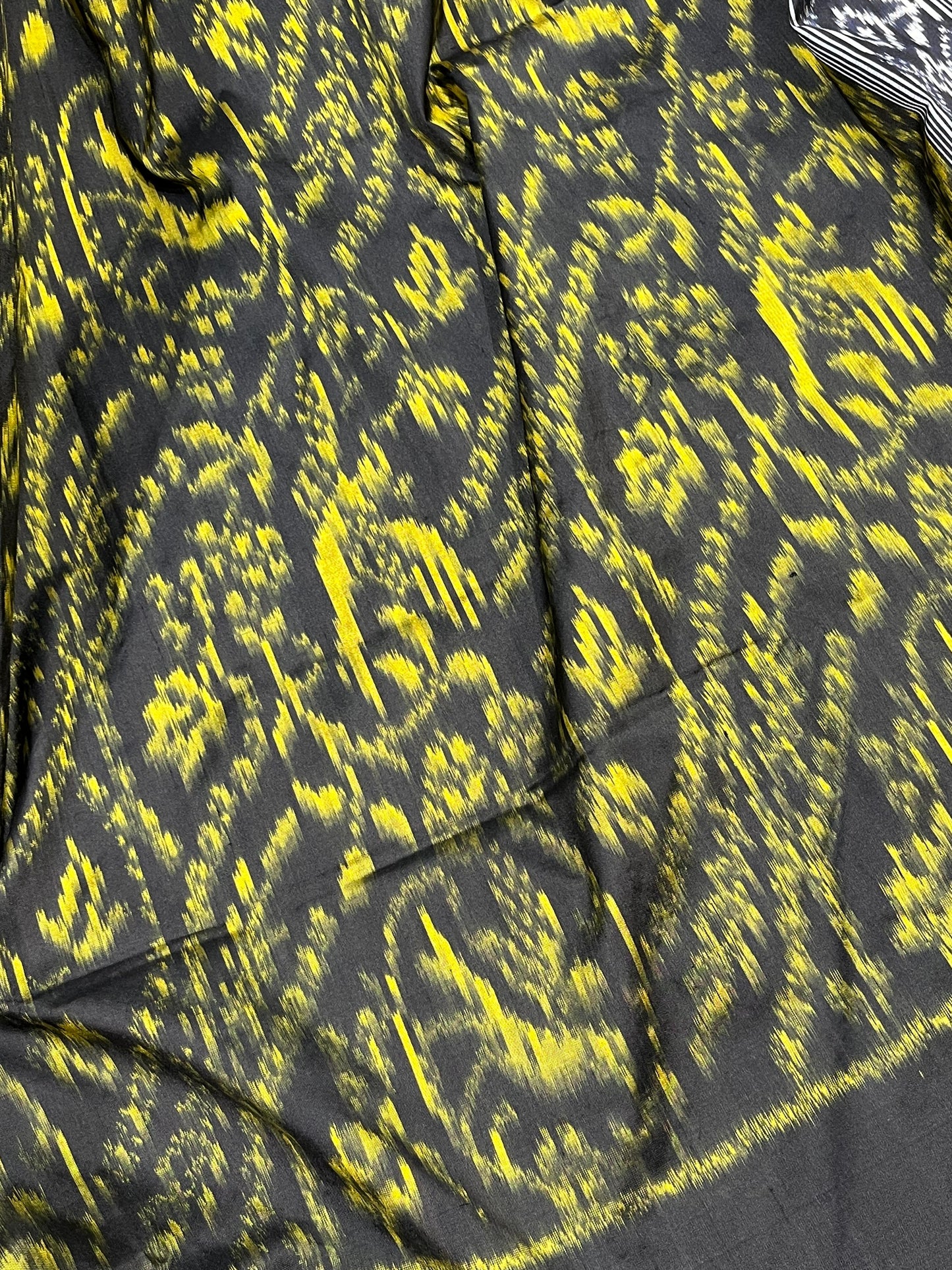 BLACK SILK PURE HANDLOOM IKKAT SAREE