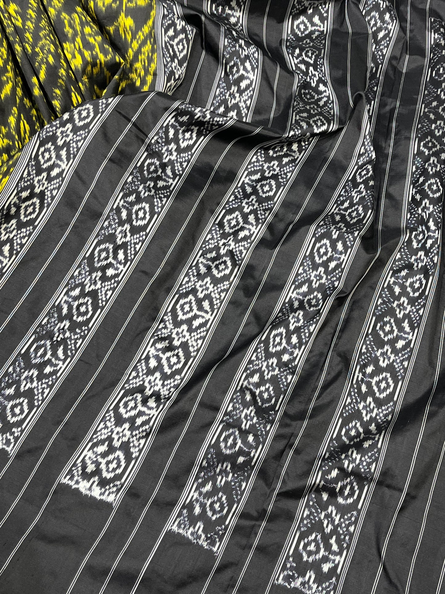 BLACK SILK PURE HANDLOOM IKKAT SAREE
