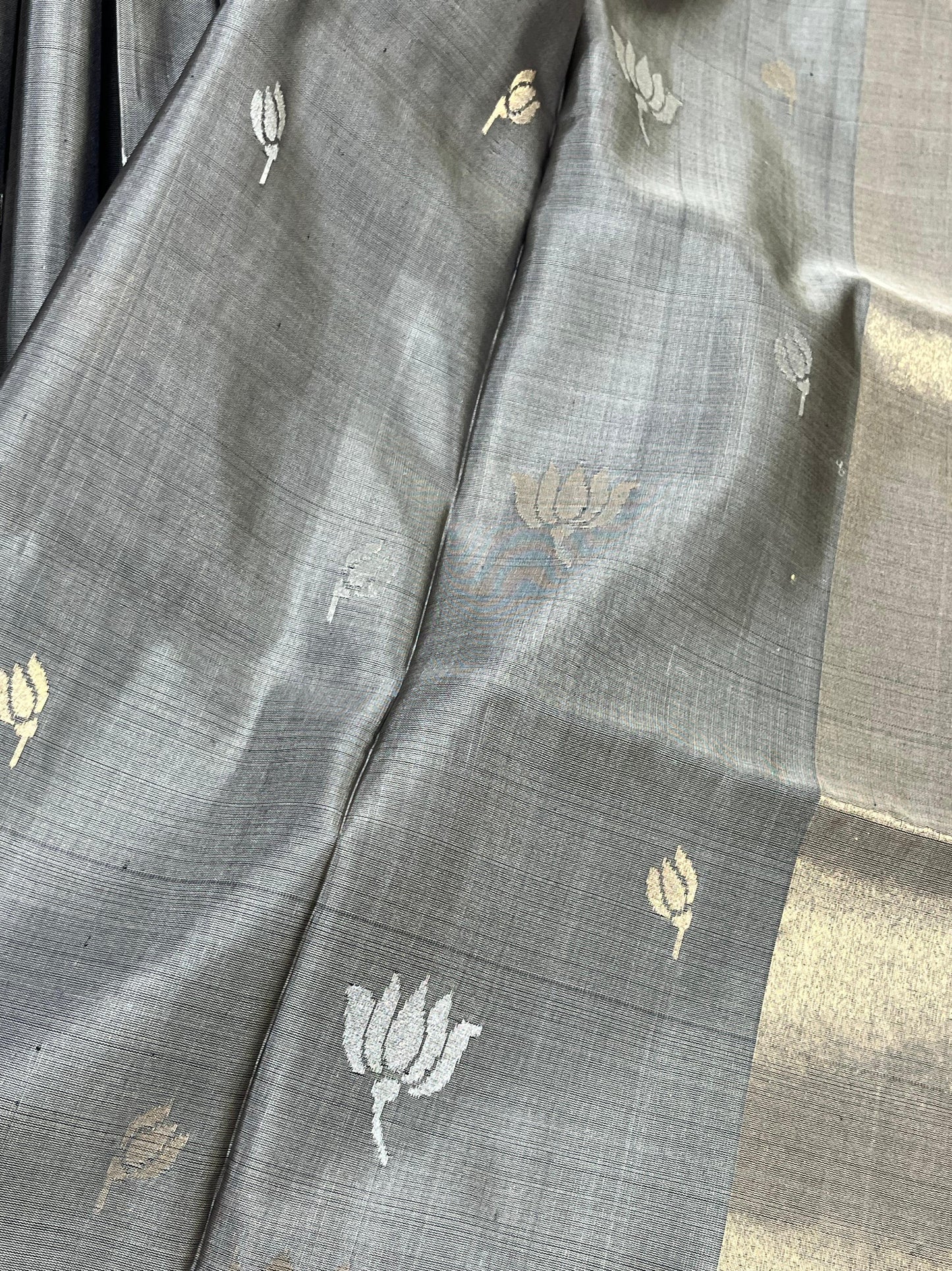 GREY SILK PURE HANDLOOM UPPADA JAMDANI SAREE