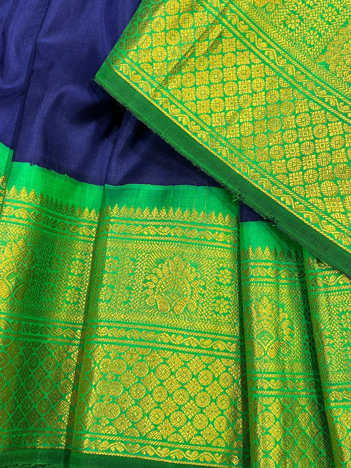 ROYAL BLUE SILK PURE HANDLOOM GADWAL SAREE
