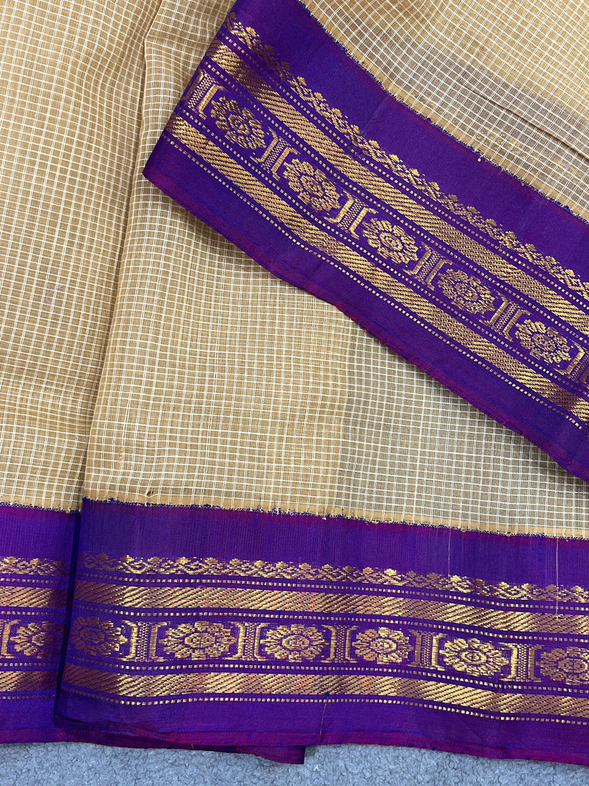 BEIGE COTTON PURE HANDLOOM GADWAL SAREE