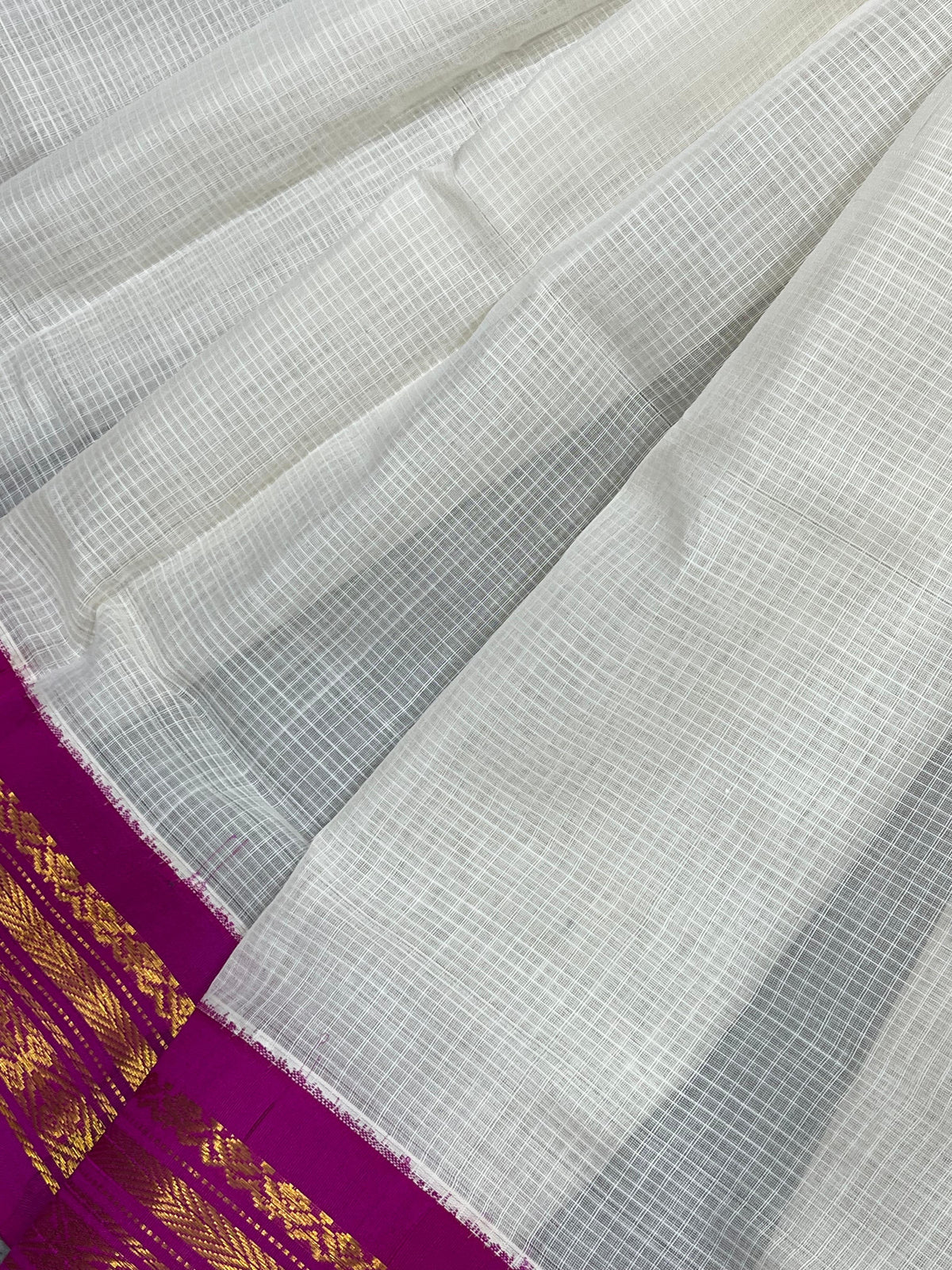 IVORY COTTON PURE HANDLOOM GADWAL SAREE