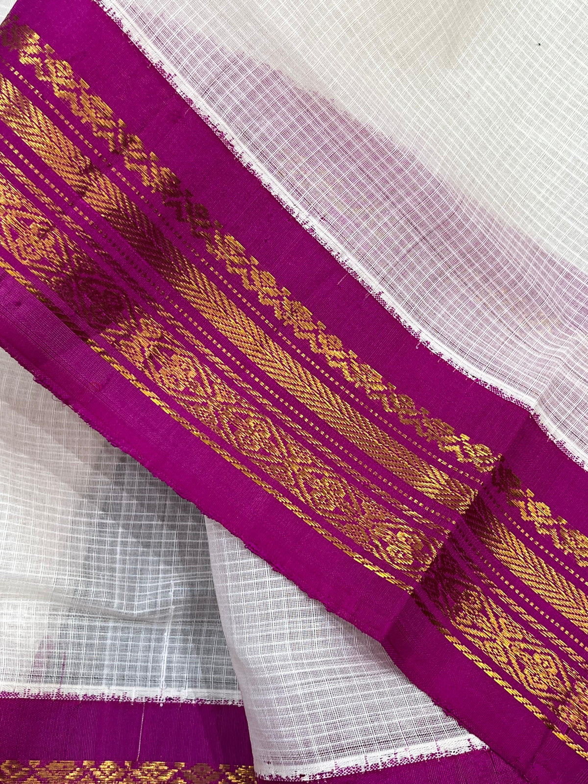 IVORY COTTON PURE HANDLOOM GADWAL SAREE
