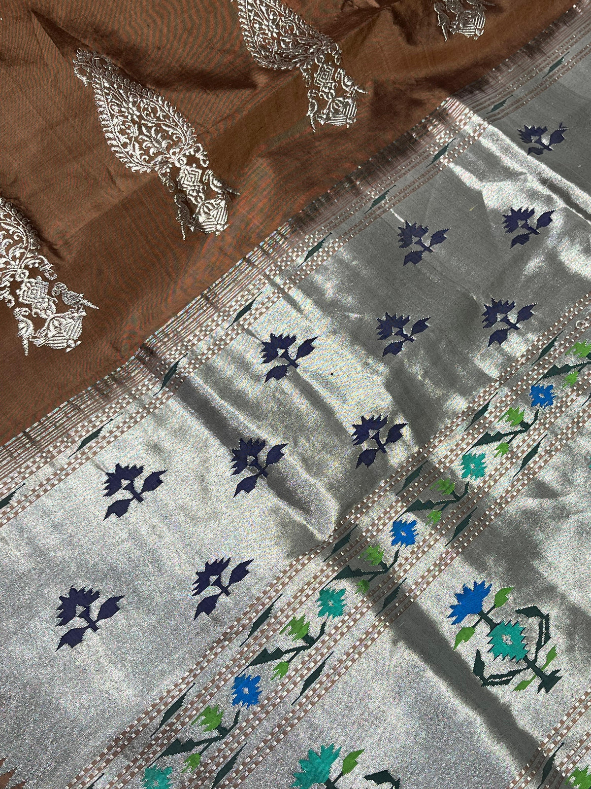 CHOCHLATE BROWN SILK PURE HANDLOOM PAITHANI SAREE